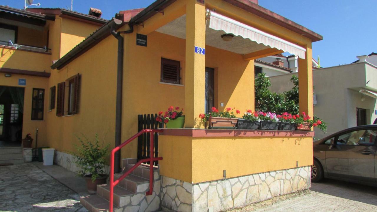 פאז'אנה Apartmani Petunia מראה חיצוני תמונה